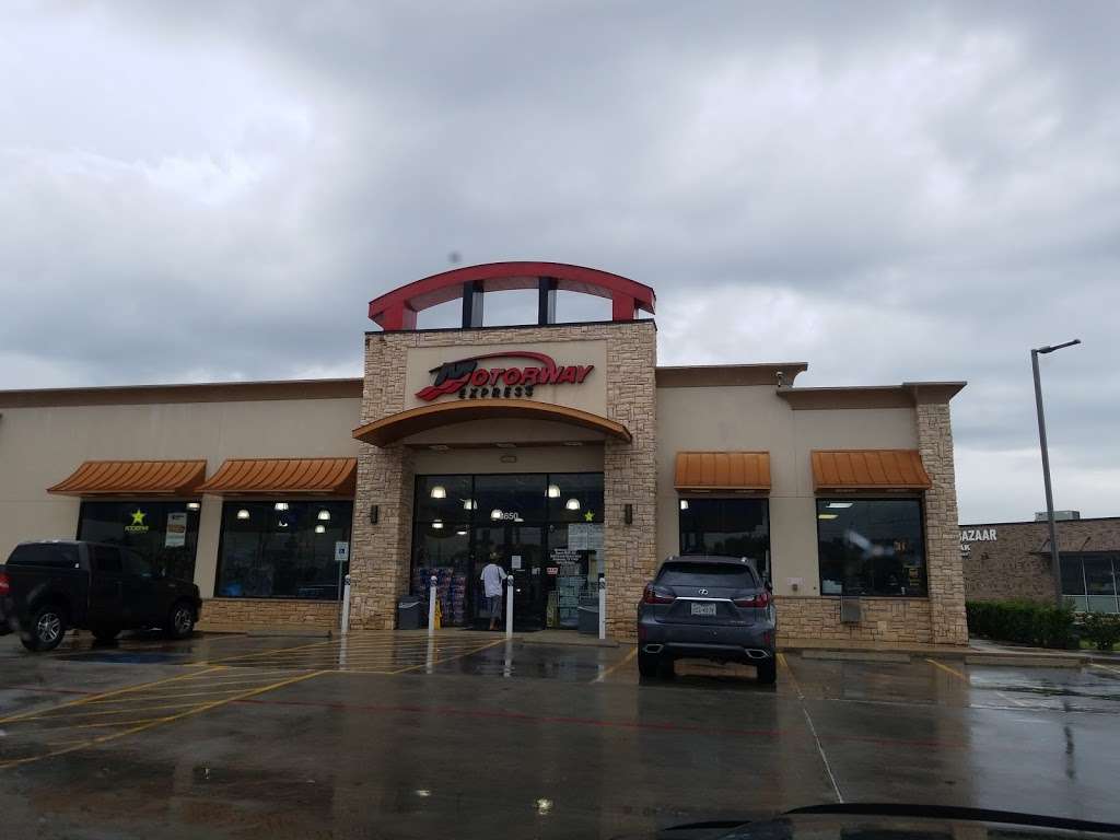 Chevron Richmond | 8650 Grand Mission Blvd, Richmond, TX 77407, USA | Phone: (281) 239-8444