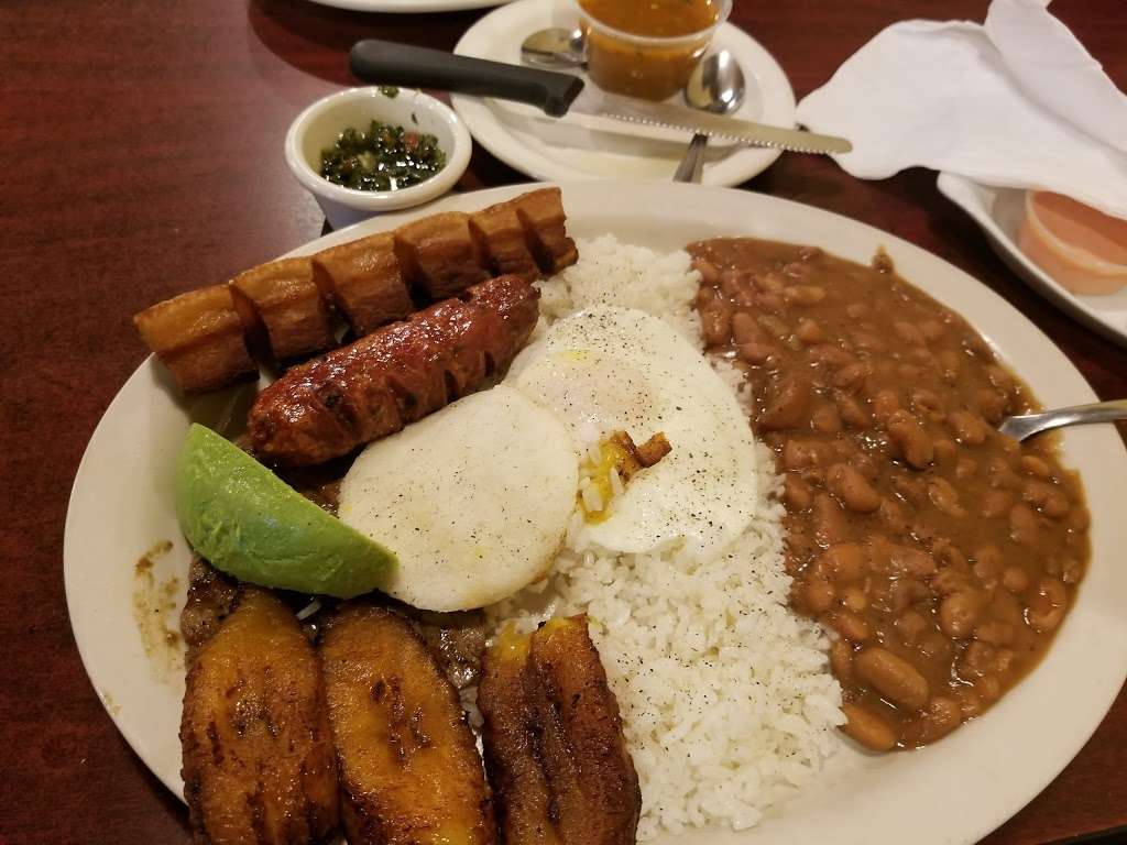 El Cafetal | 4409 Old Monroe Rd, Indian Trail, NC 28079, USA | Phone: (704) 684-1224