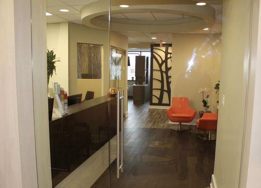 Smile Arts Dentistry of Potomac | 7811 Montrose Rd Suite #320, Potomac, MD 20854, USA | Phone: (301) 251-7007