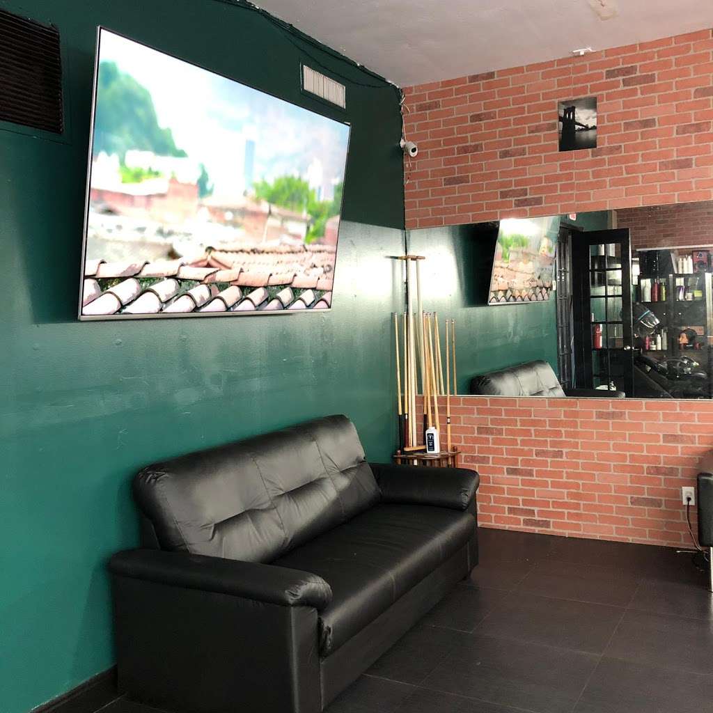 Nebula Barbershop | 7171 Pembroke Rd, Pembroke Pines, FL 33023, USA | Phone: (754) 217-3196