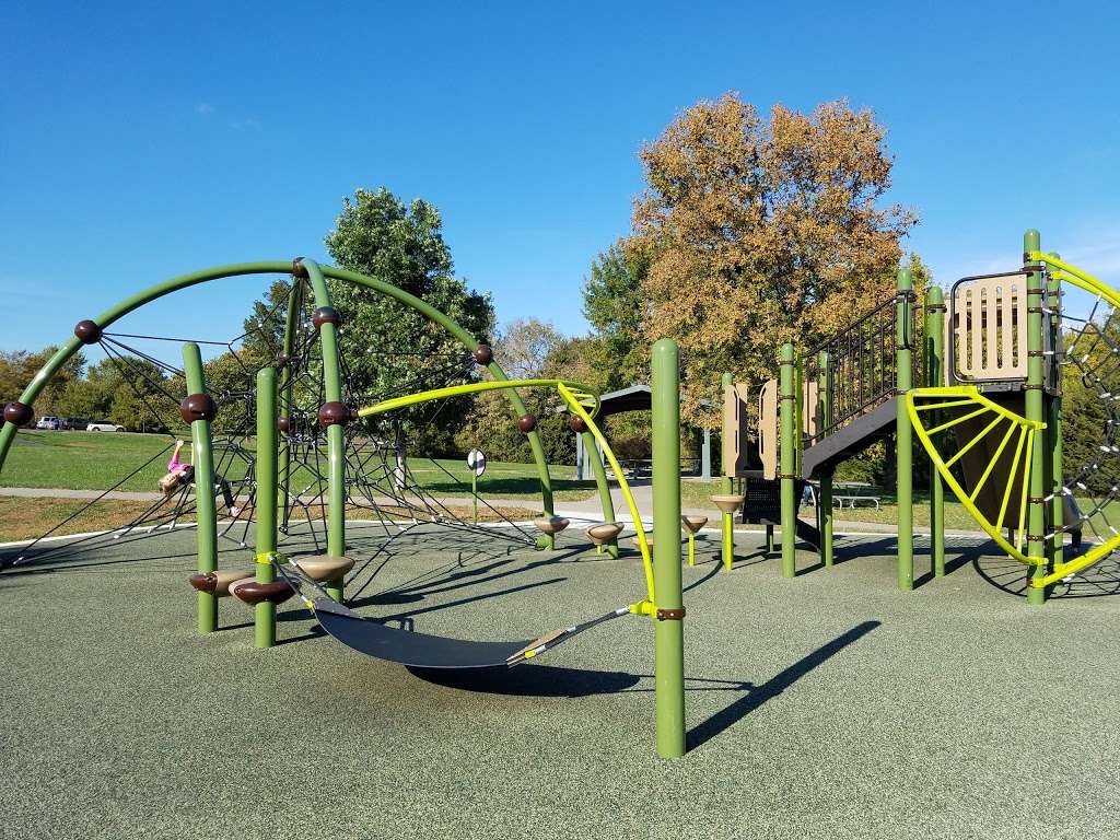 Thomas S. Stoll Memorial Park | 12500 W 119th St, Overland Park, KS 66210, USA | Phone: (913) 312-8833