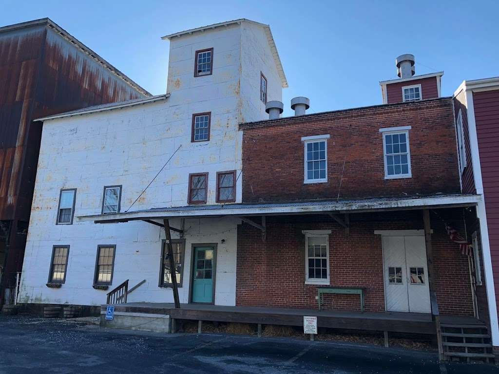 The Boathouse | 100 E Chew Ave, St Michaels, MD 21663, USA | Phone: (267) 221-5107