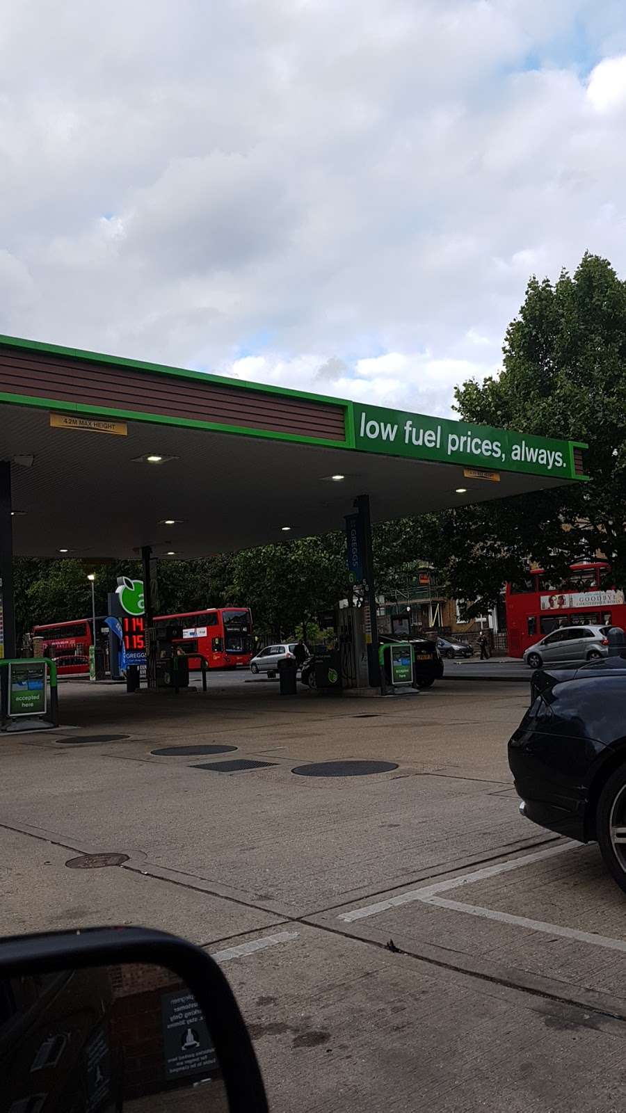 Applegreen Camberwell | 96-106 Camberwell Rd, London SE5 0EG, UK