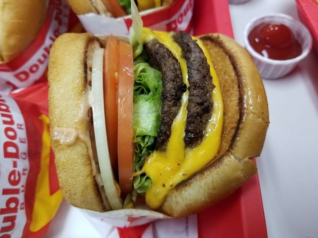 In-N-Out Burger | 5500 Market Place Drive, Monterey Park, CA 90640, USA | Phone: (800) 786-1000