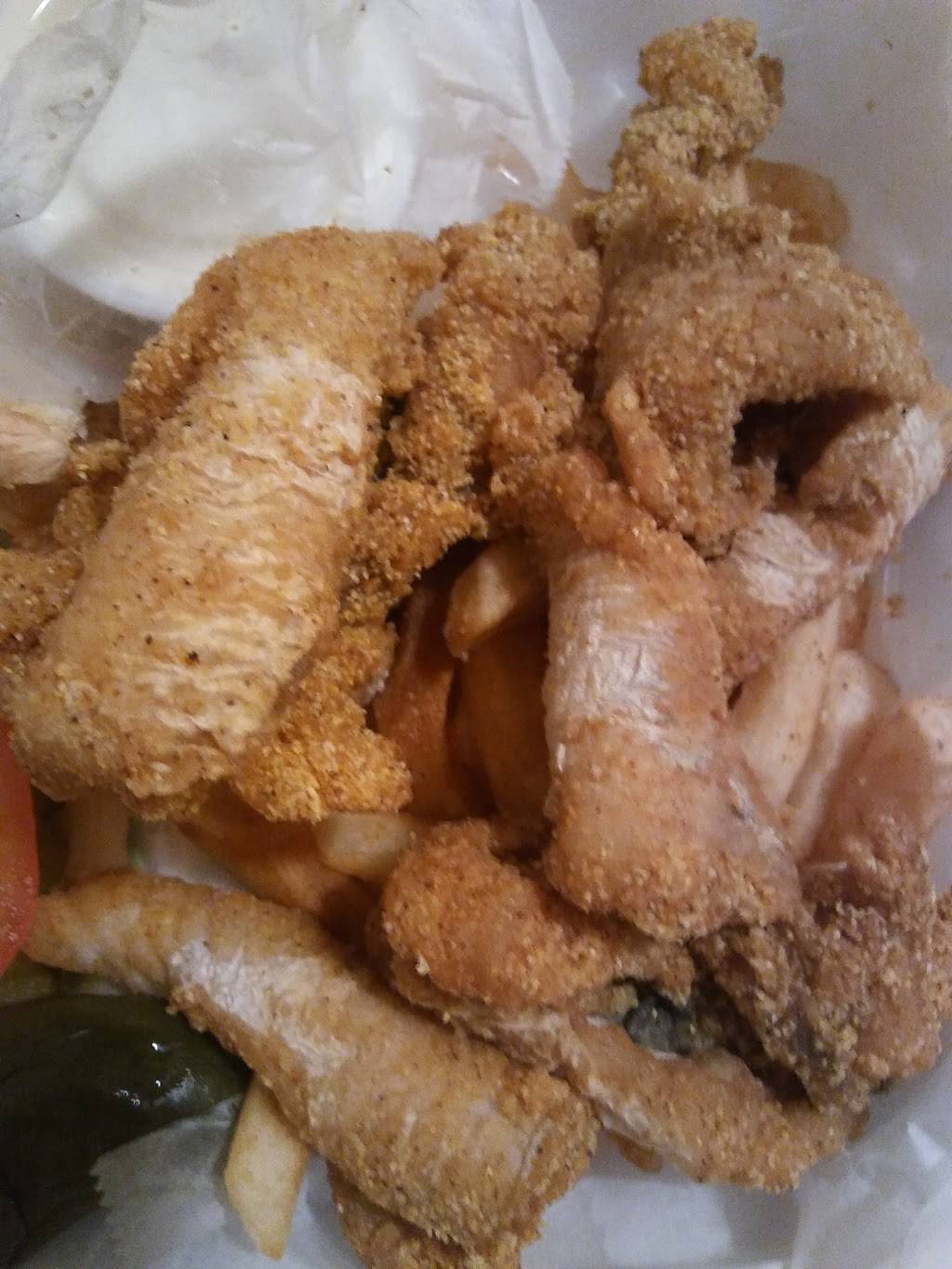 Ronnies Catfish & More | 4158 E Rosedale St, Fort Worth, TX 76105, USA | Phone: (817) 534-6038