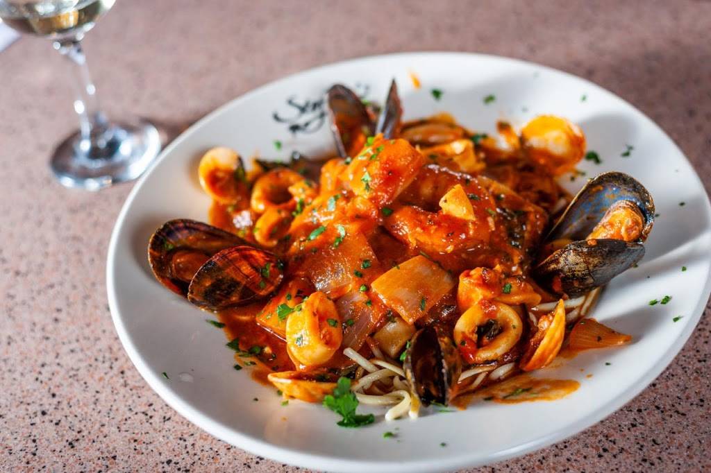 Stefanos Trattoria | 1425 Tuskawilla Rd, Winter Springs, FL 32708, USA | Phone: (407) 659-0101