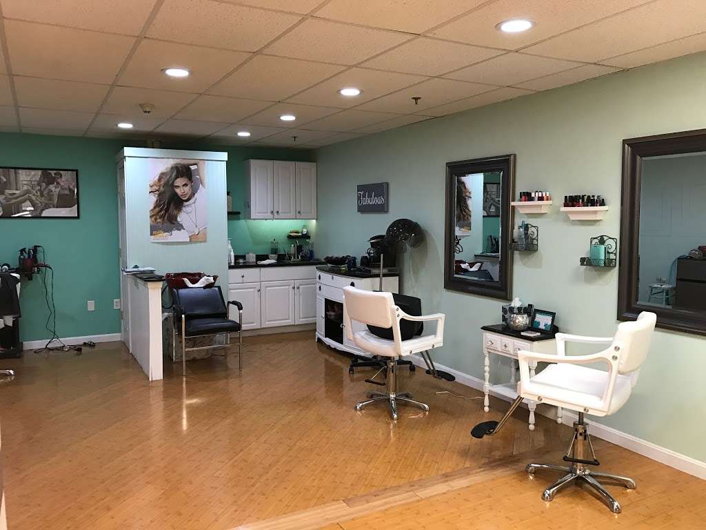 Full blown hair design and childrens salon | 142 NH-111, Hampstead, NH 03841, USA | Phone: (603) 489-2631