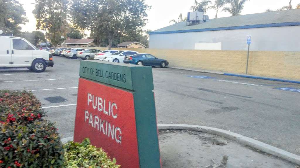 City Of Bell Gardens Public Parking | 6541 Eastern Ave, Bell Gardens, CA 90201, USA