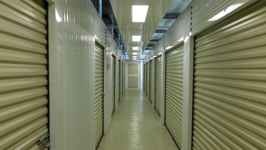 Whitehorse Self Storage | 651 S 2nd Ave, Phoenixville, PA 19460, USA | Phone: (610) 991-8122