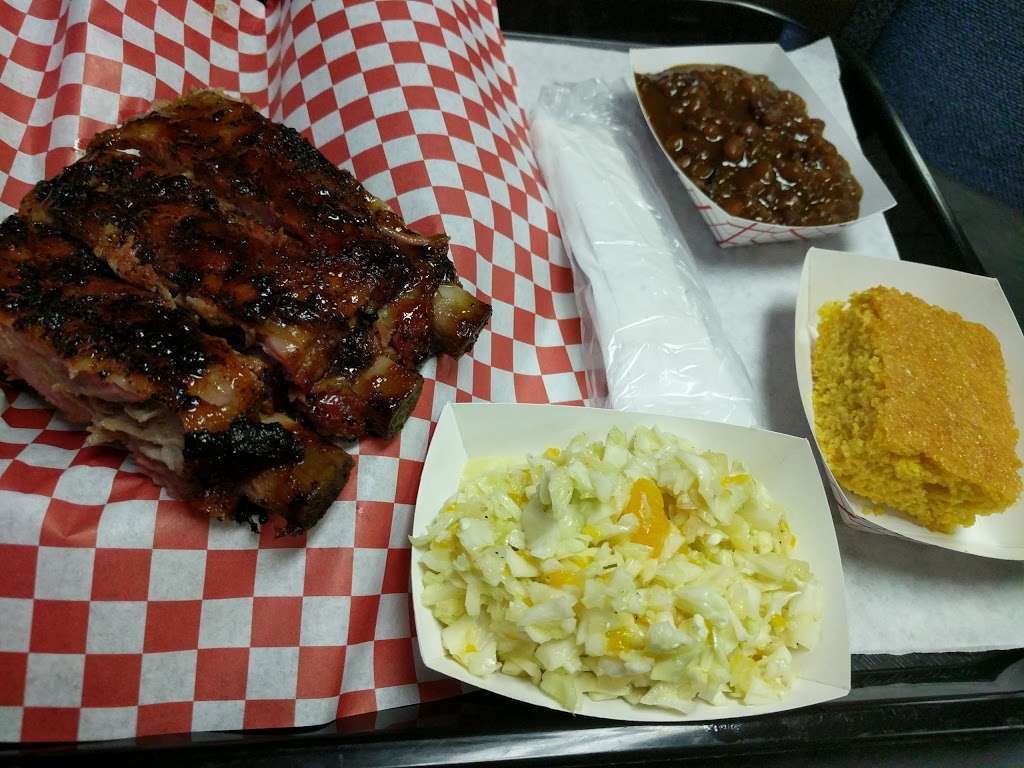 Dances BBQ | 1707 South St, Leesburg, FL 34748, USA | Phone: (352) 801-8885