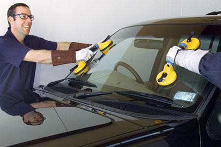 Auto Glass 4 Less | 3760 Pyrite St Suite #100, Riverside, CA 92509, USA | Phone: (951) 681-1133