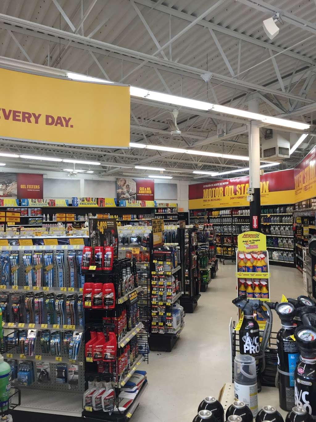 Advance Auto Parts | 3201 S Goldenrod Rd, Orlando, FL 32822, USA | Phone: (407) 273-2528