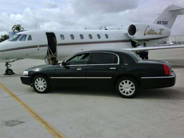 Carlsbad Executive Limos | 2303 Altisma Way, Carlsbad, CA 92009, USA | Phone: (760) 440-5466