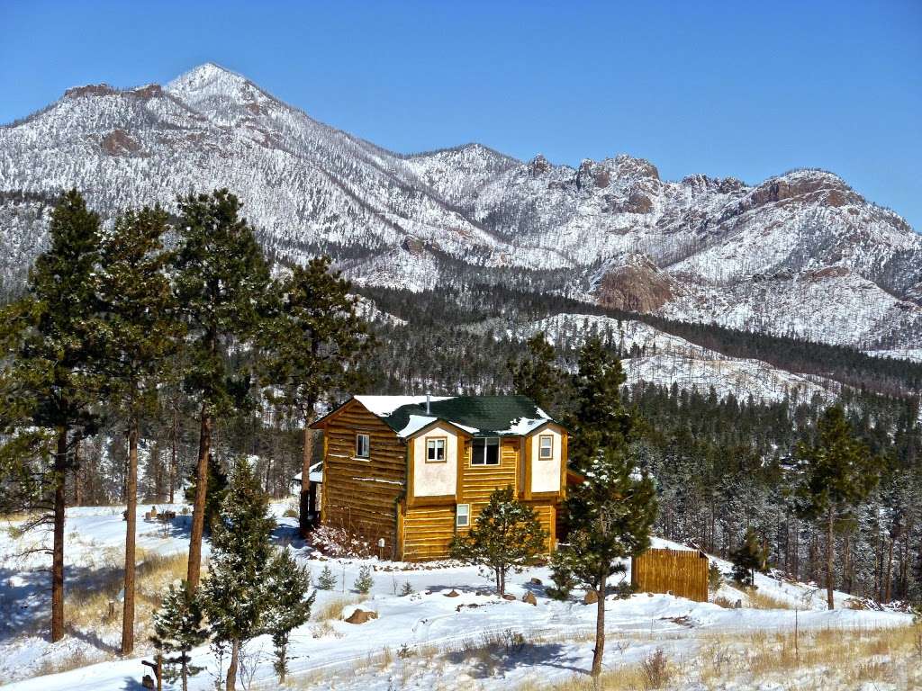 Pikes Peak Resort | 9 Co Rd 78, Woodland Park, CO 80863, USA | Phone: (719) 687-9777