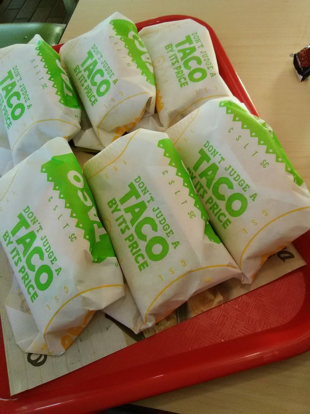 Del Taco | 2761 N Grand Ave, Santa Ana, CA 92701, USA | Phone: (714) 639-1360