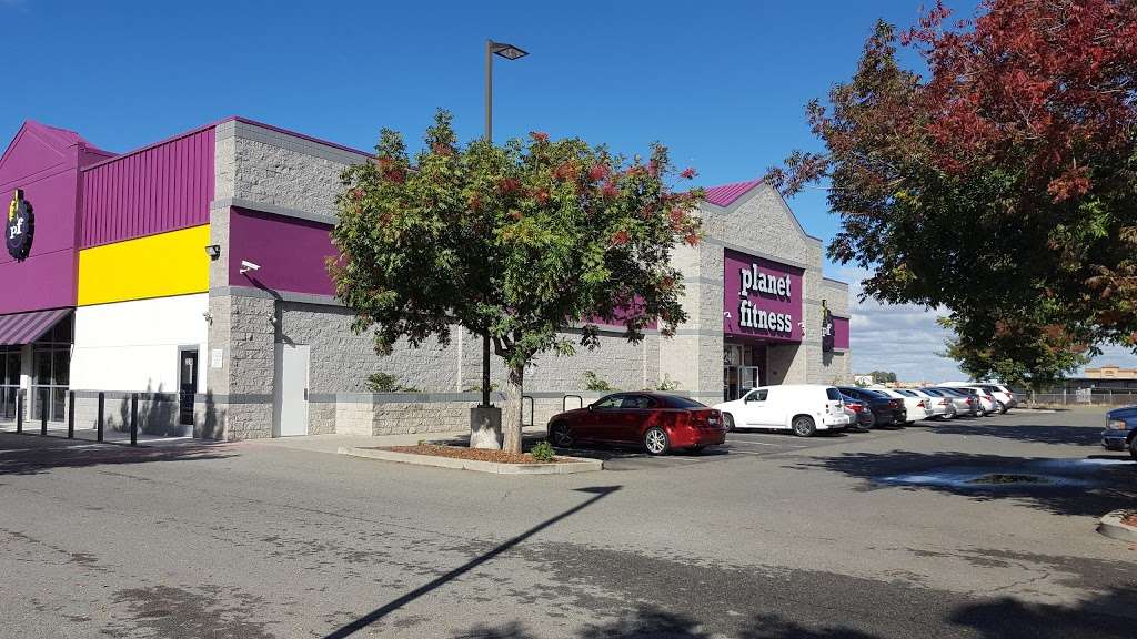 Planet Fitness | 2240 Loveridge Rd, Pittsburg, CA 94565, USA | Phone: (925) 439-1518