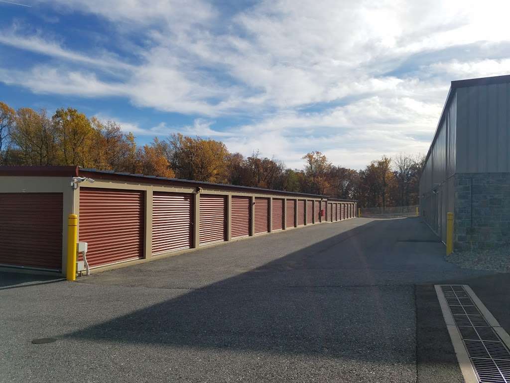 Moove in Self Storage - Quarryville | 950 Lancaster Pike, Quarryville, PA 17566, USA | Phone: (717) 806-2825