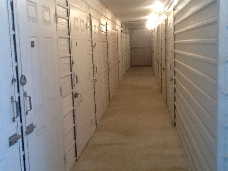 Econo Self Storage & Rental | 906 Reppert St, Bacliff, TX 77518, USA | Phone: (281) 677-3825