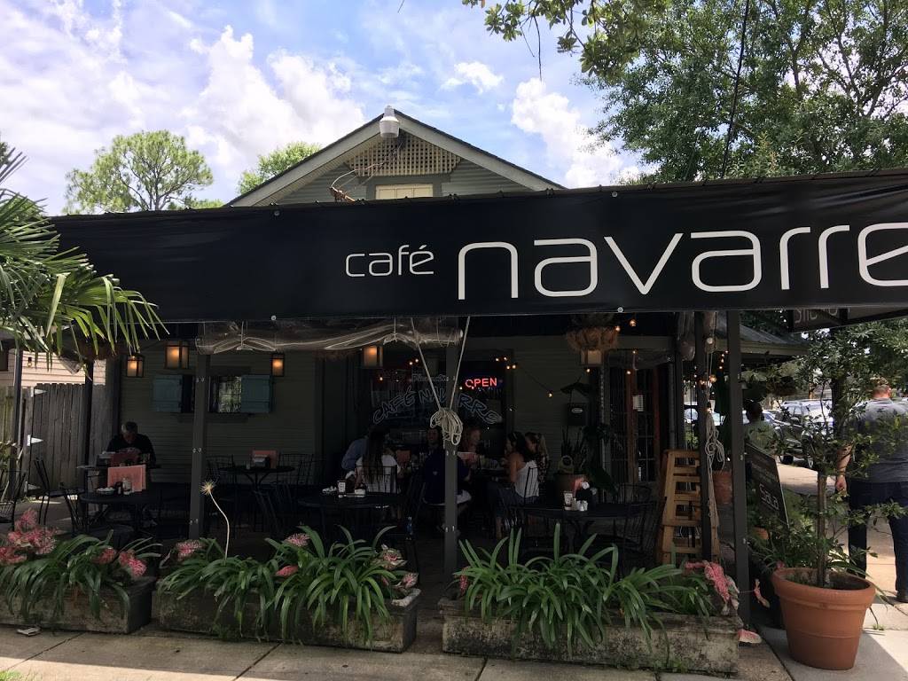 Café Navarre | 800 Navarre Ave, New Orleans, LA 70124, USA | Phone: (504) 483-8828