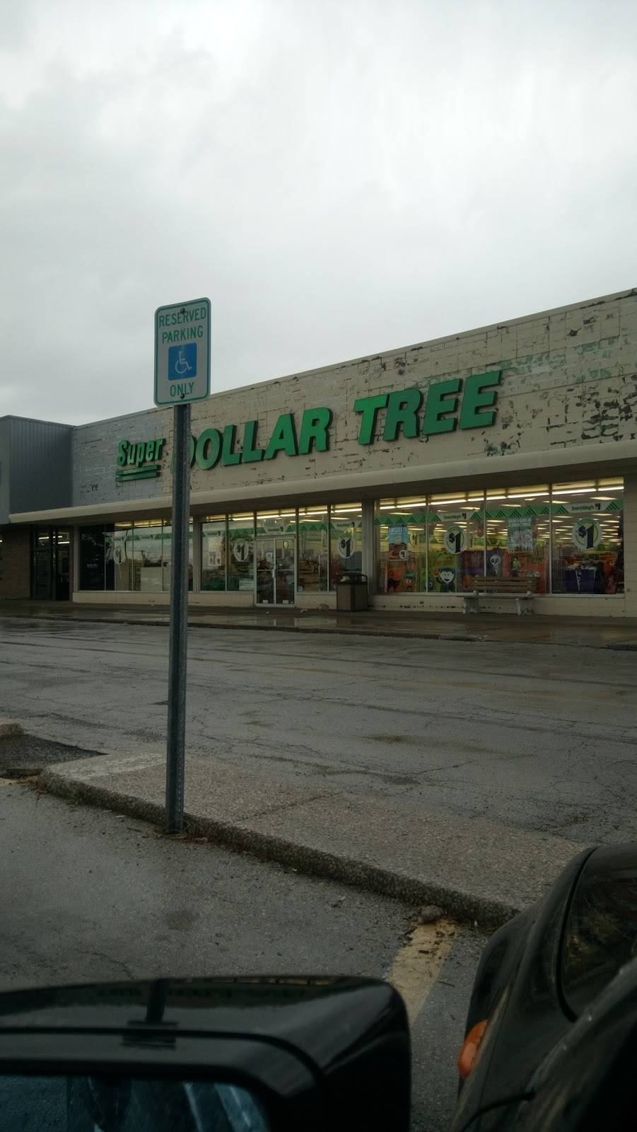 Dollar Tree | 2676 Woodville Rd, Northwood, OH 43619, USA | Phone: (419) 574-0311