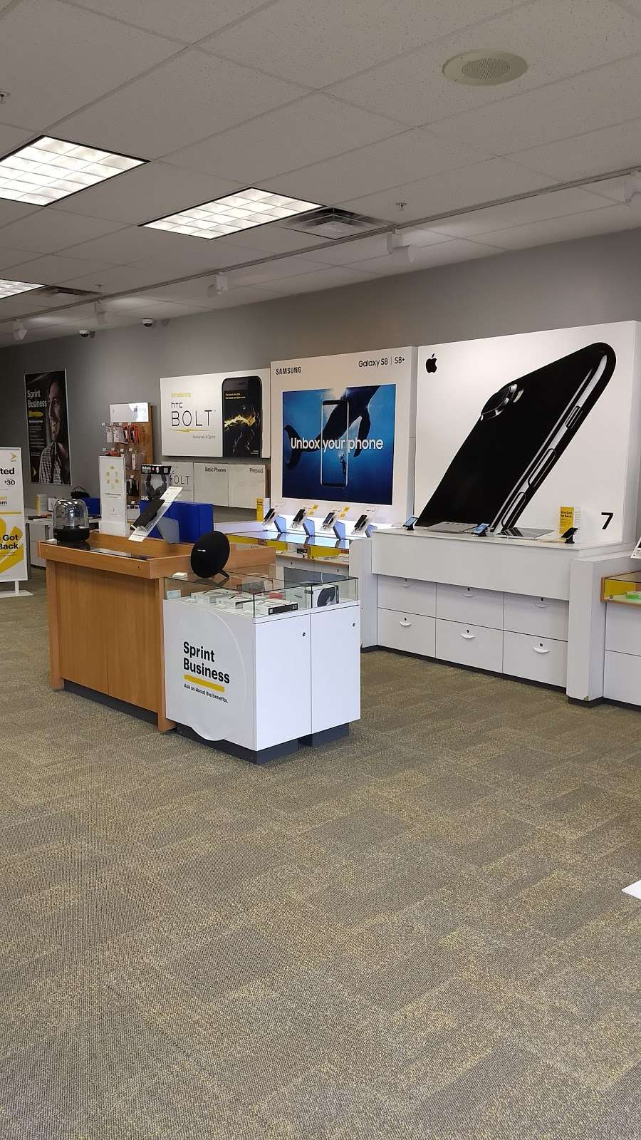 Sprint Store | 4550 W 121St Ave, Suite A1, Broomfield, CO 80020 | Phone: (303) 438-8585
