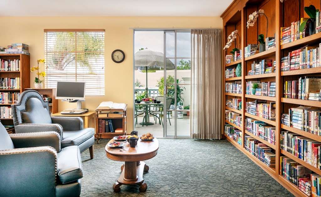 Atria Bonita Senior Living | 3434 Bonita Rd, Chula Vista, CA 91910, USA | Phone: (619) 476-9444