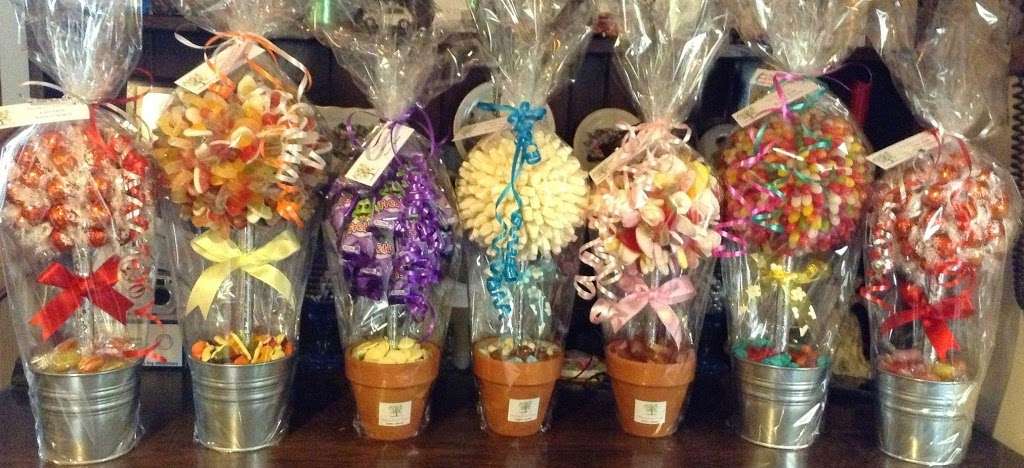 Fantasy Sweet Trees | Hyndman Cl, Crawley RH11 9TR, UK | Phone: 07907 718085