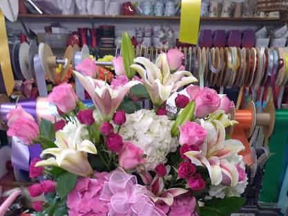 Heart to heart florist | 1371 Delsea Dr, Deptford, NJ 08096, USA | Phone: (856) 845-1134