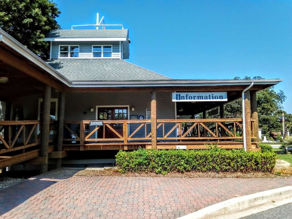 Calvert County Tourist Information-Solomons Visitor Center | 14175 Solomons Island Rd S, Solomons, MD 20688 | Phone: (410) 326-6027