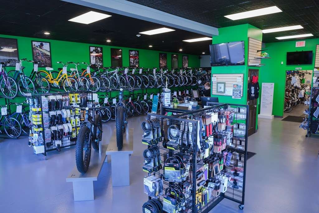 Cycling Republic | 2397 S Randall Rd, Algonquin, IL 60102, USA | Phone: (224) 699-9589