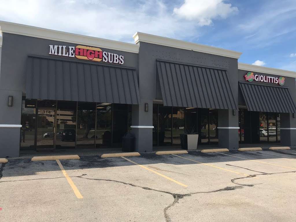 Mile High Subs & Gioliittis Pizza Kitchen | 1499 Regal Row # 314, Dallas, TX 75247, USA | Phone: (469) 399-0012