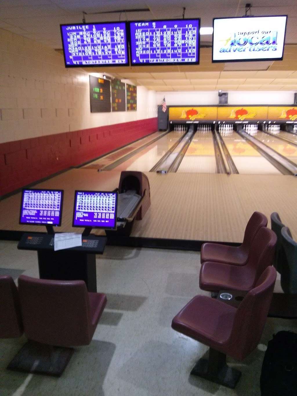 Hobart Lanes | 99 S Hobart Rd, Hobart, IN 46342, USA | Phone: (219) 942-0906