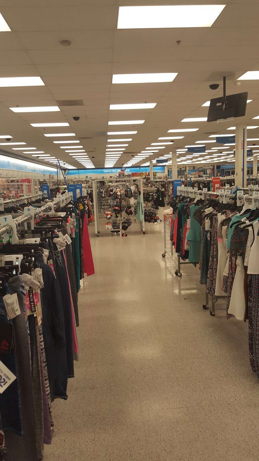 Ross Dress for Less | 2420 Chemical Rd, Plymouth Meeting, PA 19462, USA | Phone: (610) 940-3777