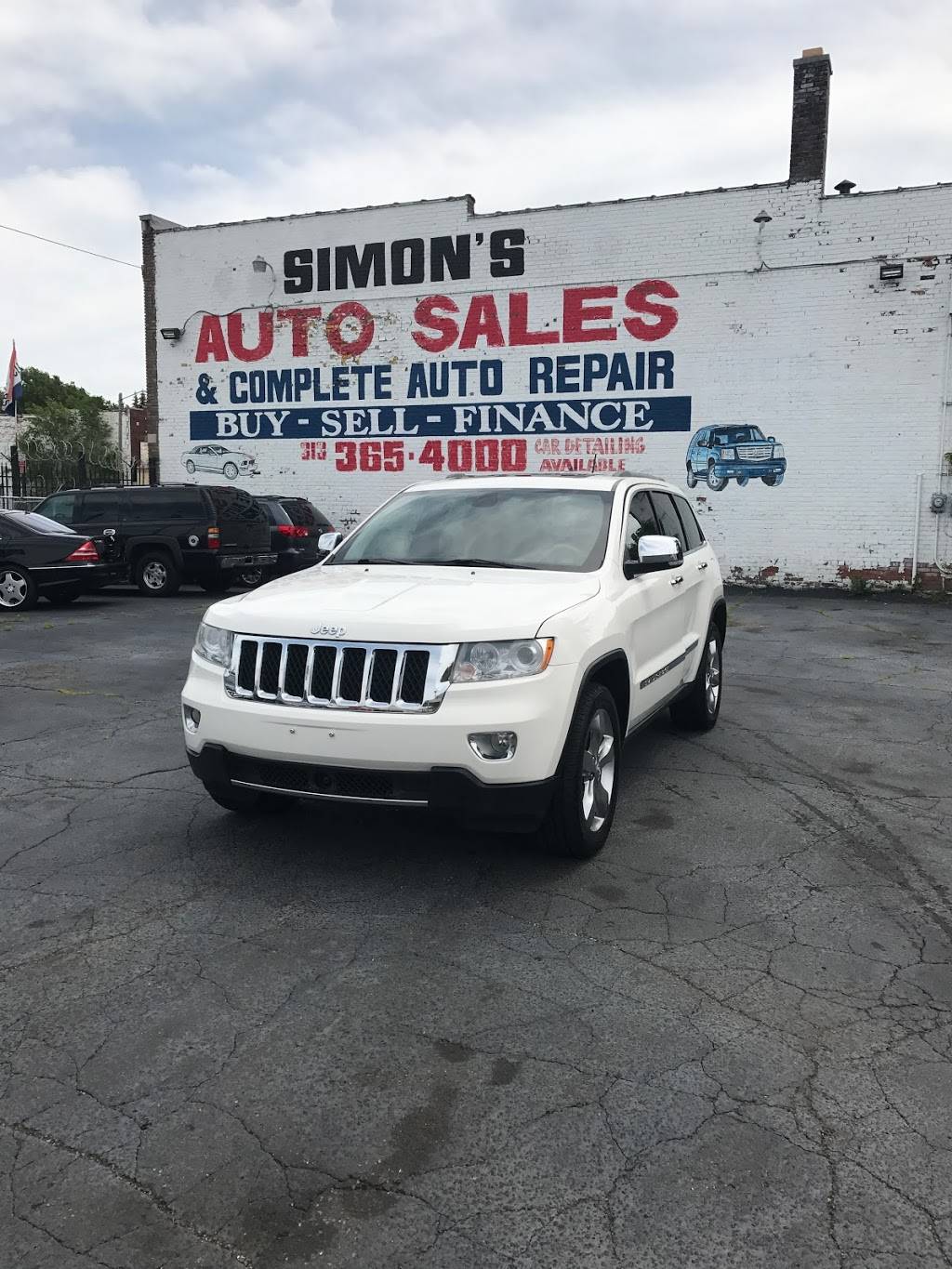 SIMONS AUTO SALES | 13535 Van Dyke Ave, Detroit, MI 48234, USA | Phone: (313) 365-4000