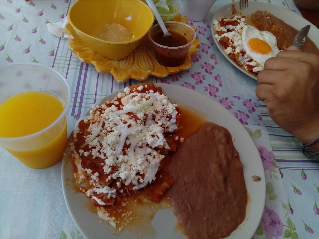 Un Rincon De Veracruz | Calle Venezuela 3302, Juárez, 88209 Nuevo Laredo, Tamps., Mexico | Phone: 867 714 7126