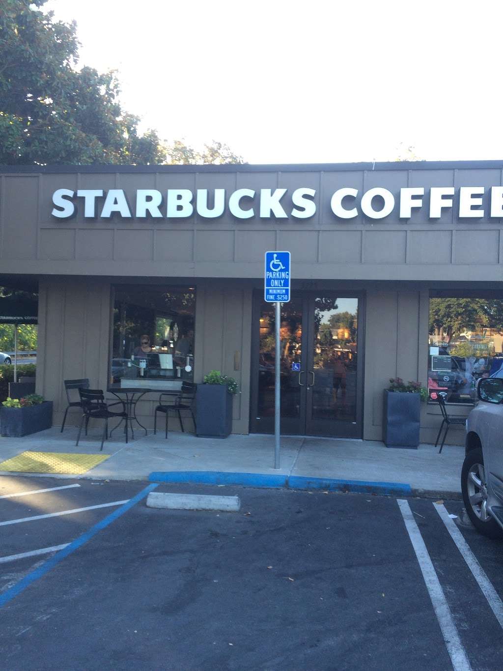 Starbucks | 3225 Danville Blvd, Alamo, CA 94507, USA | Phone: (925) 362-9568