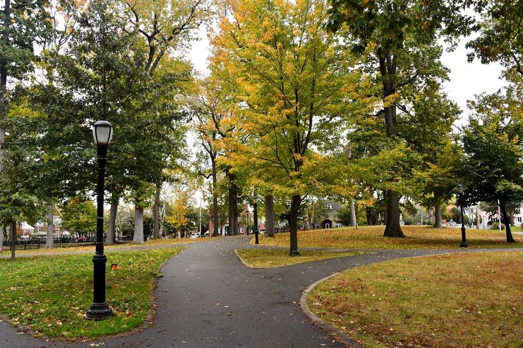 Bowne Park | 29th Ave. & 157th St, Flushing, NY 11354, USA | Phone: (212) 639-9675