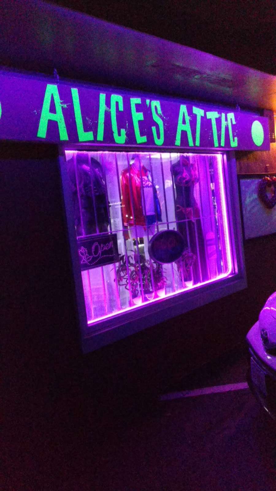 Alices Attic | 2122 Pulaski Hwy, Havre De Grace, MD 21078, USA | Phone: (410) 322-4611