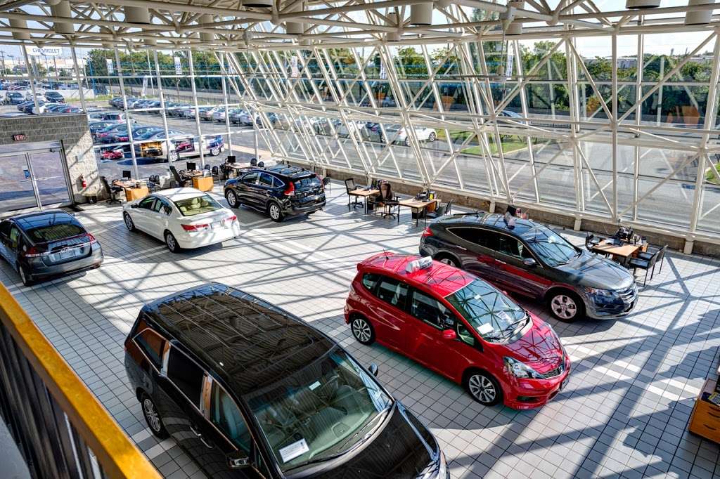 Piazza Honda of Philadelphia, 6935 Essington Ave, Philadelphia, PA 19153