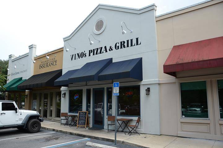 Vinos Pizza & Italian Cuisine | 605 State Rd 13 STE 103, Jacksonville, FL 32259, USA | Phone: (904) 230-6966