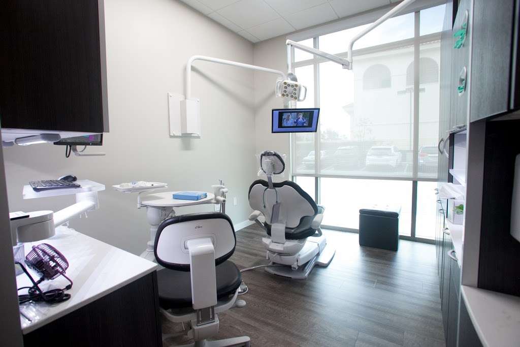 Del Lago Dental | 30212 Tomas Suite 130, Rancho Santa Margarita, CA 92688 | Phone: (949) 589-8352