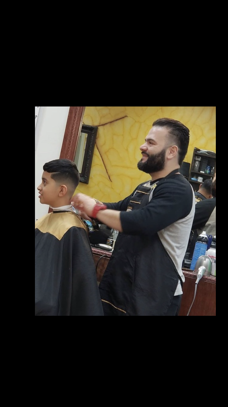 Latin Touch Barber Shop | 127 S Washington Ave, Bergenfield, NJ 07621, USA | Phone: (201) 374-1979