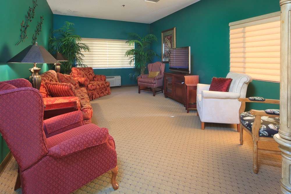 Wellsprings Residence - Assisted Living Facility | 700 E Welch Rd, Apopka, FL 32712 | Phone: (407) 880-8020