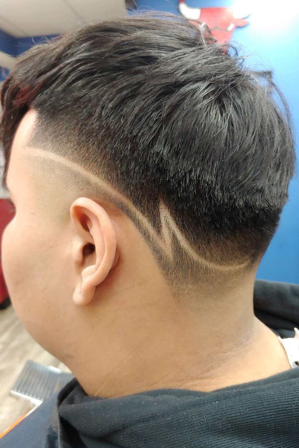 Clippers barber shop | 3907 W 47th St, Chicago, IL 60632, USA | Phone: (773) 669-2045