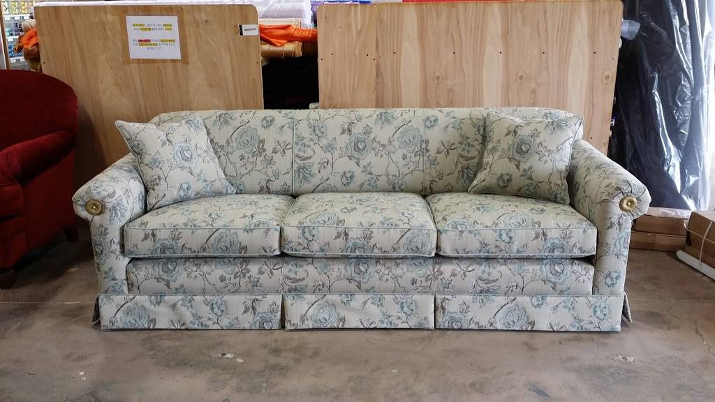 Maxs Upholstery | 1002 N Central Expy #116, Richardson, TX 75080, USA | Phone: (877) 305-0086