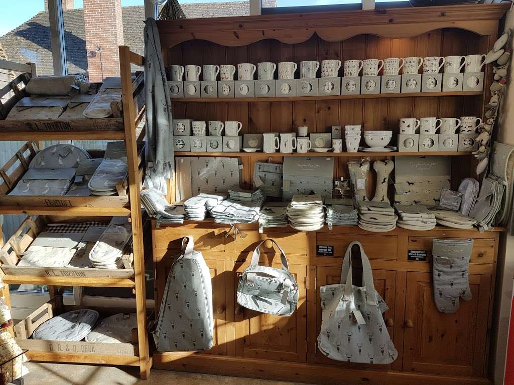 Nick the Butcher | Old Crown Farmshop Sackville Lane, Hartfield TN7 4AW, United Kingdom | Phone: 01892 771311