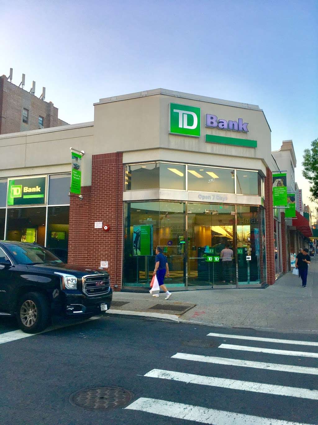 TD Bank | 6628 18th Ave, Brooklyn, NY 11204, USA | Phone: (718) 256-2325