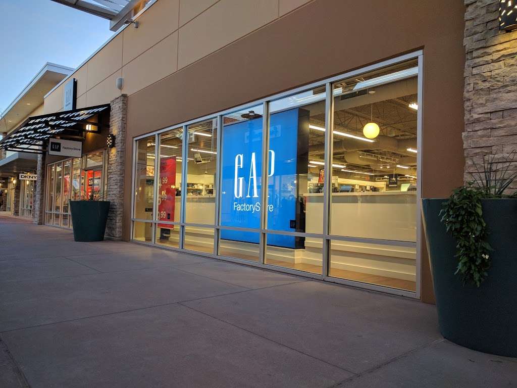 Gap Factory | 4976 Premium Outlets Way Suite 610, Chandler, AZ 85226, USA | Phone: (480) 639-1798