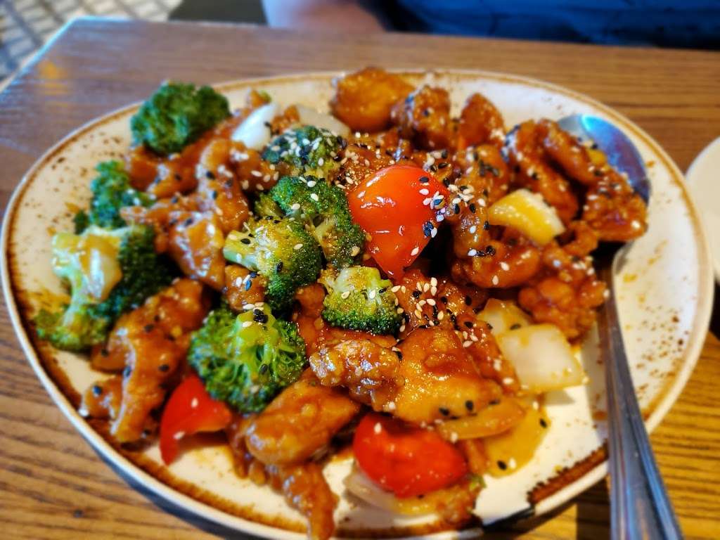 P.F. Changs | 1577 Fruitville Pike, Lancaster, PA 17601, USA | Phone: (717) 690-7113