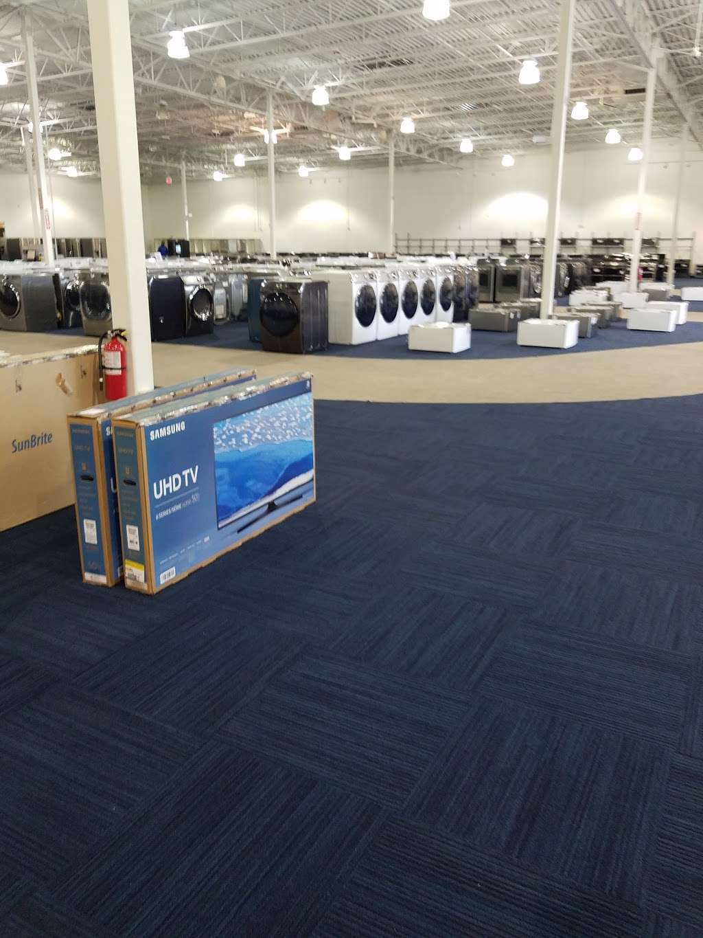 Best Buy Outlet Store | 6218 Wood Glen Dr, San Antonio, TX 78244, USA | Phone: (210) 253-7965